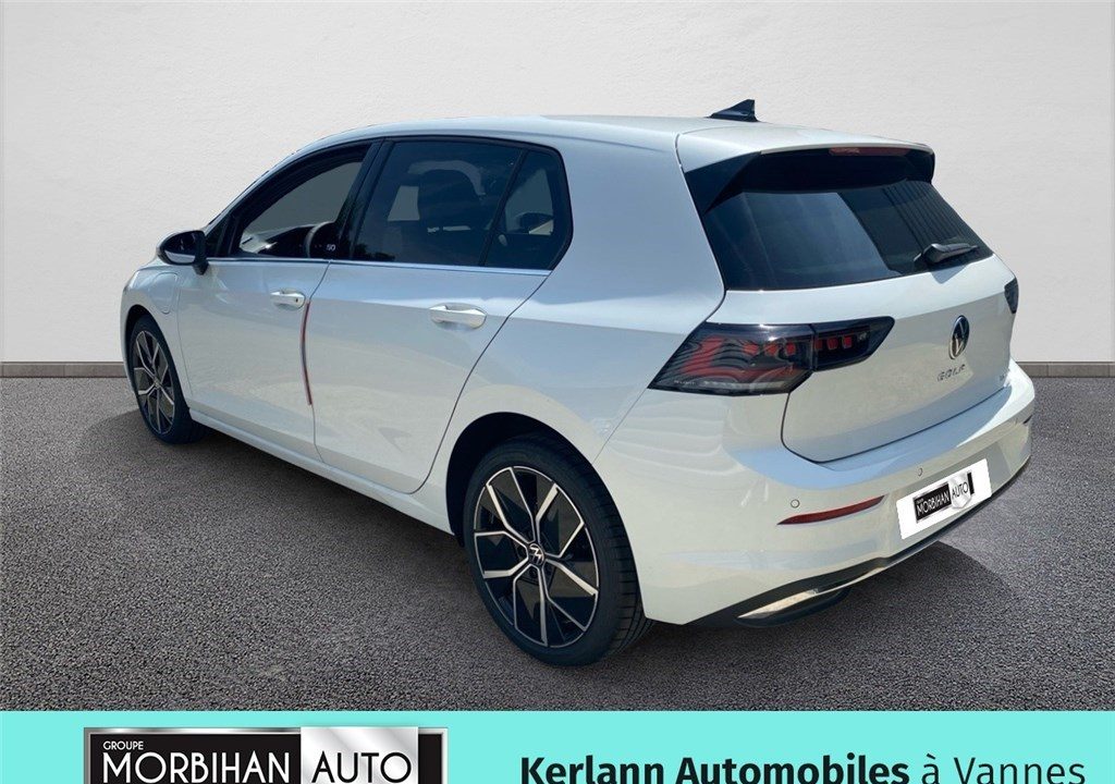 VOLKSWAGEN GOLF 1.5 EHYBRID 204 DSG6