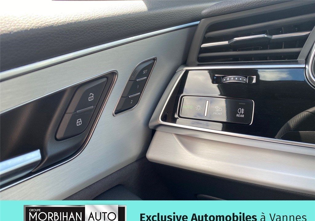 AUDI Q8 55 TFSI E 394 TIPTRONIC 8 QUATTRO