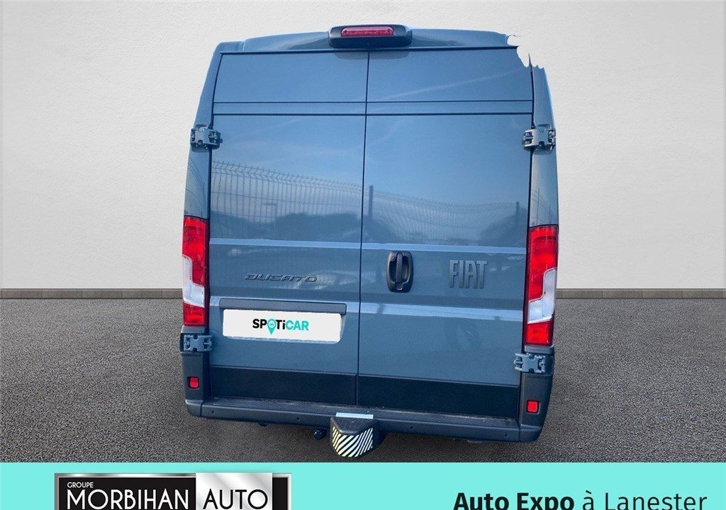 FIAT DUCATO FOURGON TOLE XLH2 3.5 T MAXI 180 CH S&S BVA8