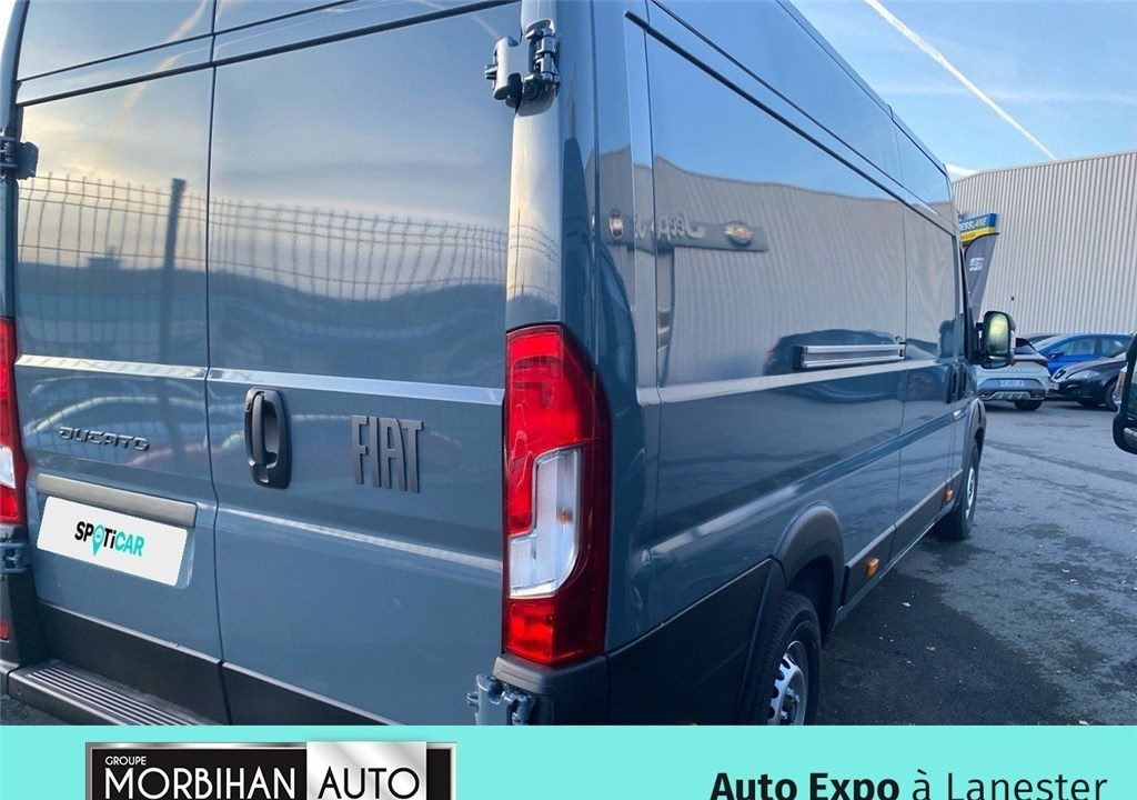 FIAT DUCATO FOURGON TOLE XLH2 3.5 T MAXI 180 CH S&S BVA8