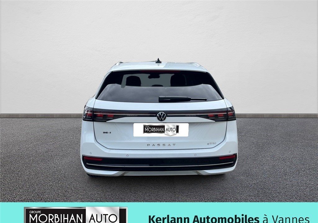 VOLKSWAGEN PASSAT 1.5 ETSI OPF 150 DSG7