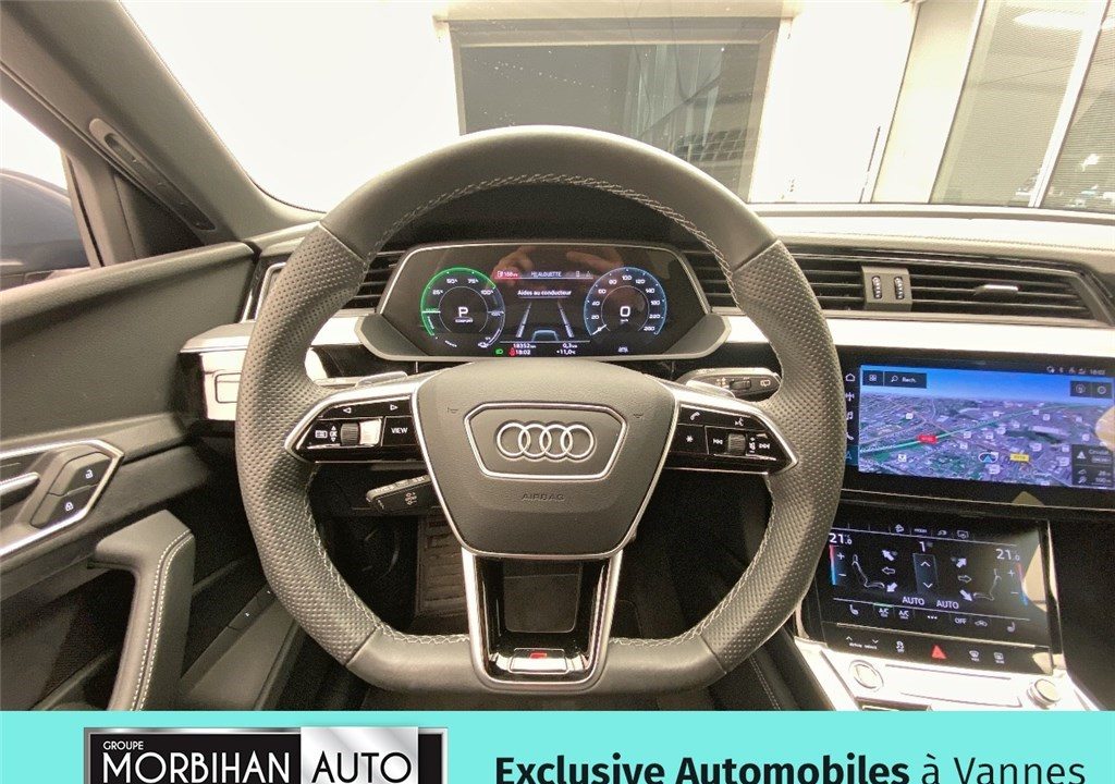 AUDI Q8 E-TRON 55 408 CH 114 KWH QUATTRO