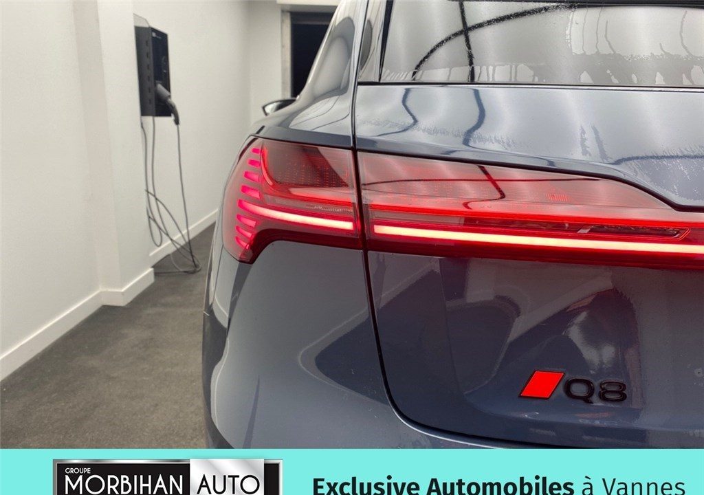 AUDI Q8 E-TRON 55 408 CH 114 KWH QUATTRO