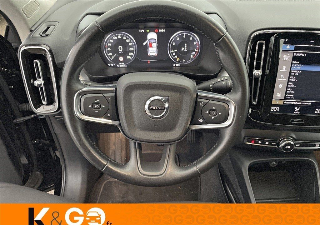 VOLVO XC40 T3 163 CH GEARTRONIC 8